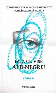 Fata cu vise alb-negru